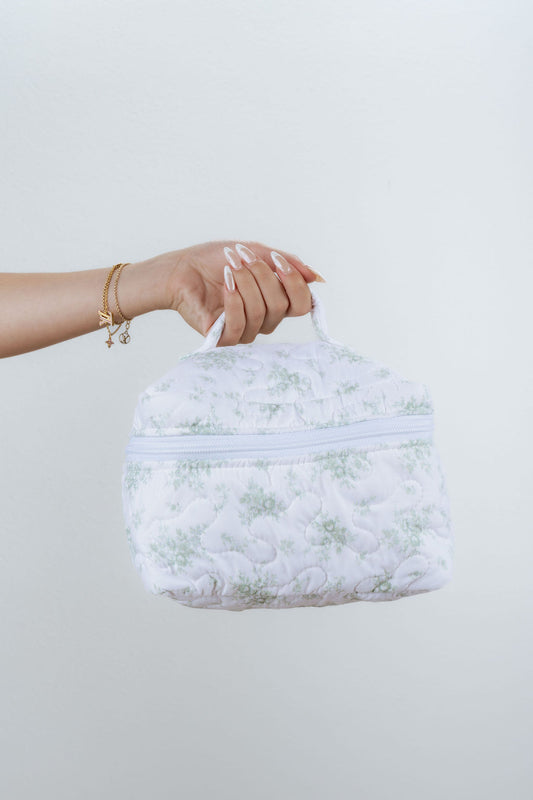 ON THE GO COSMETIC BAG