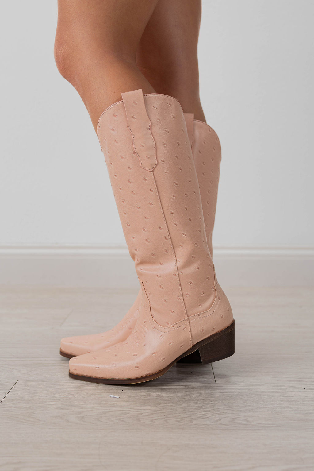 MB TRISHA BOOT