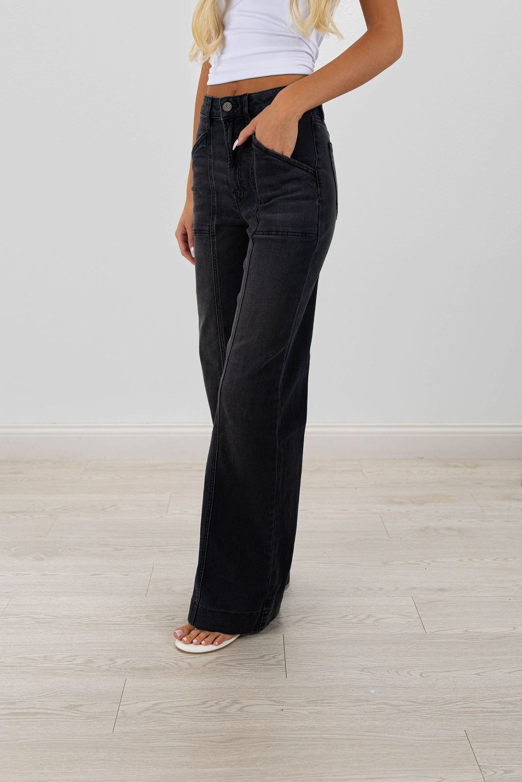 HAPPI JEANS