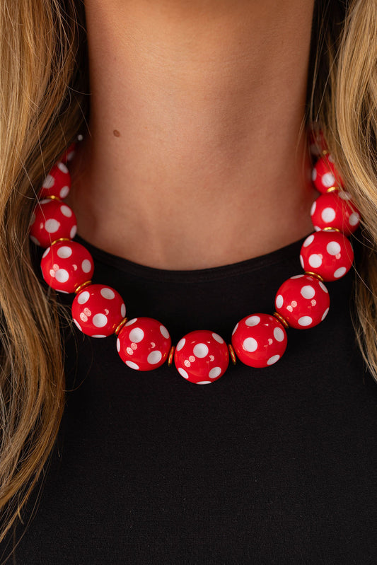 CHAMP NECKLACE