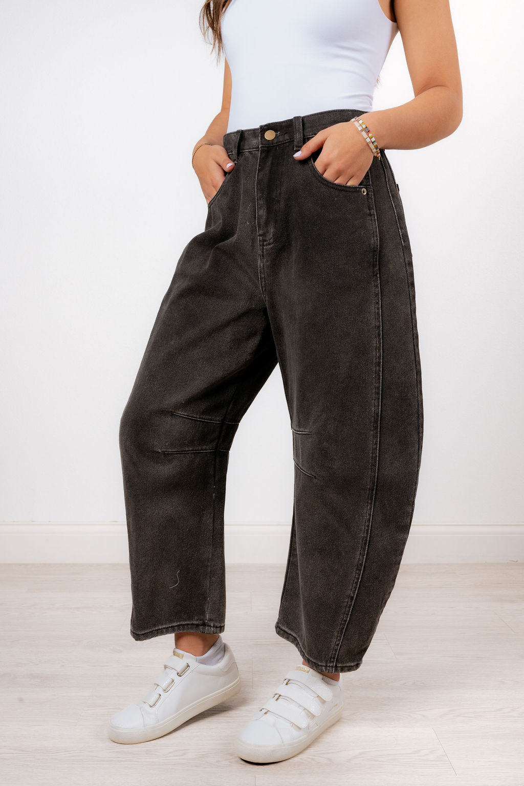 DAY TO NIGHT JEANS