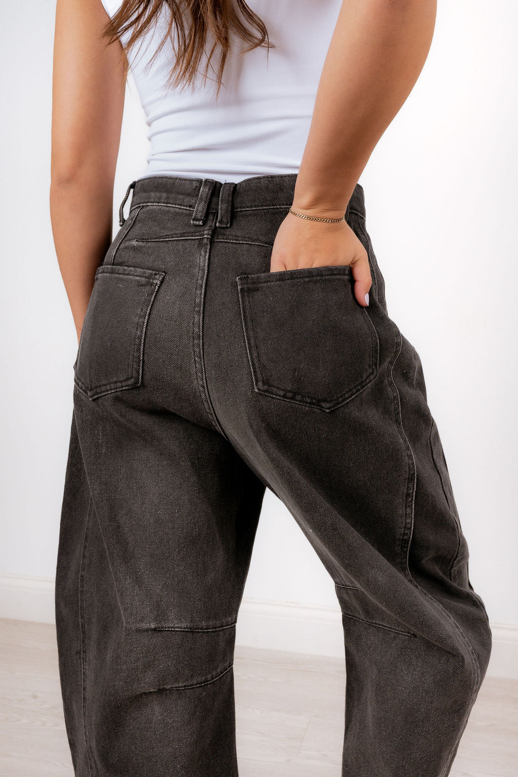 DAY TO NIGHT JEANS