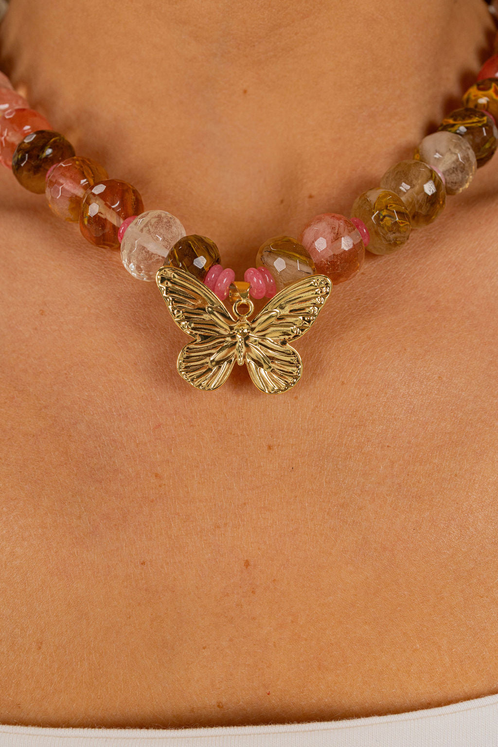 PINK SKIES NECKLACE