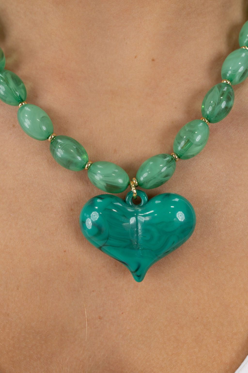 ROXIE NECKLACE