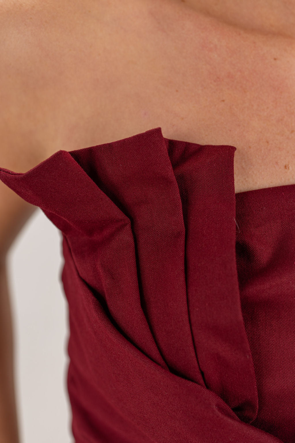 MORA ROMPER